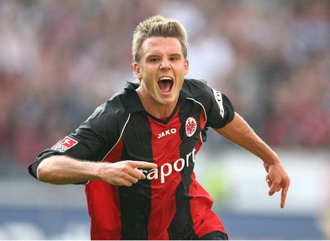 虽然数据和 虽然数据和